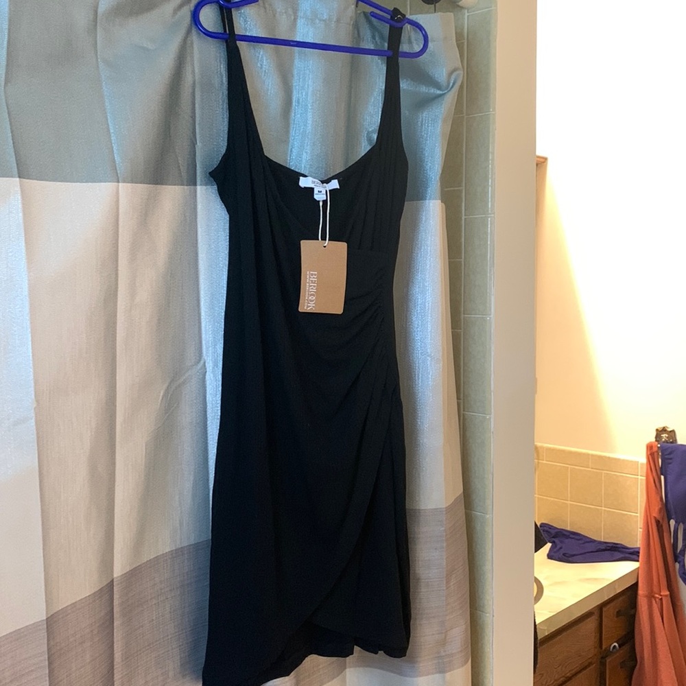 BRAND NEW NEVER WORN Bodycon Black Mini Dress